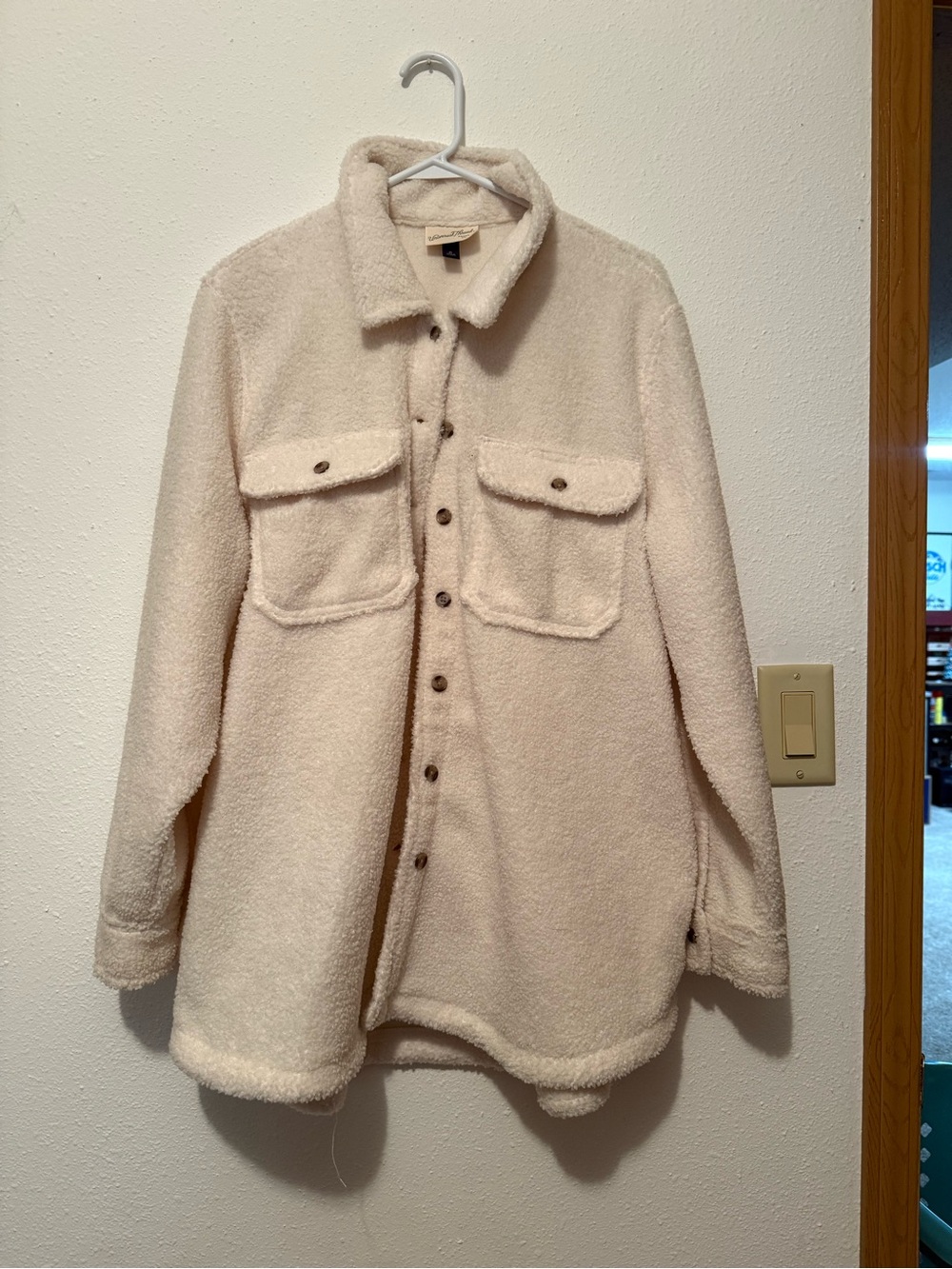 Universal Thread Cream Sherpa Shacket Jacket